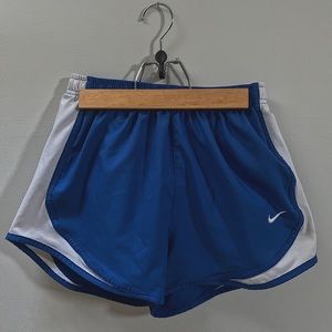 Nike Dri-Fit Shorts Blue and White 𖦹
